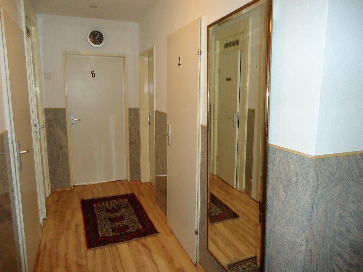 Hotel Garni Nord Hamburg-Harburg Exteriör bild