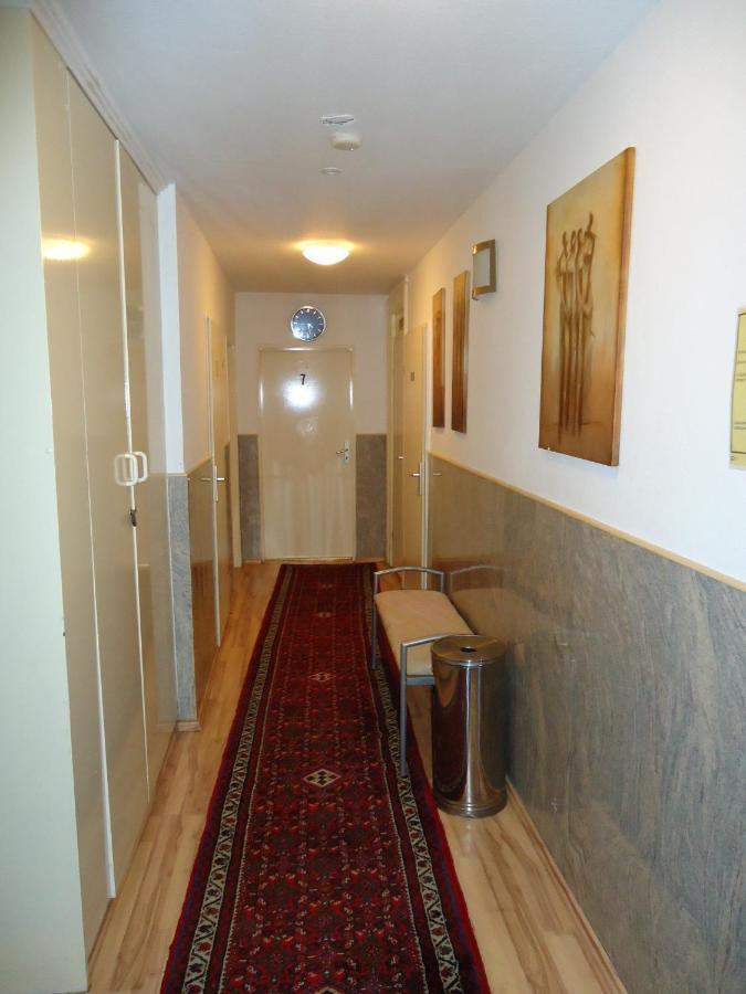 Hotel Garni Nord Hamburg-Harburg Exteriör bild